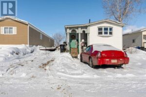 260 Greenwich Lane, Fort McMurray, Alberta